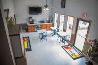 Super 8 by Wyndham Mountain Home Hotels in Baxter County