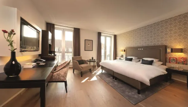 Hotel Maximilian’s