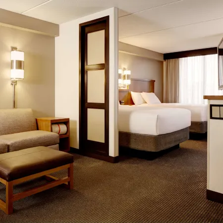 Hyatt Place Milwaukee Airport