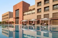 Ramada Encore by Wyndham Statue of Unity - Swimmingpools