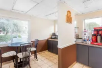 Knights Inn Statesboro Hotels in Statesboro