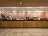 塞勒姆羅阿諾克地區美吟酒店 - 早餐