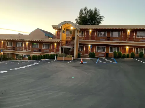 Budget Inn of Hayward