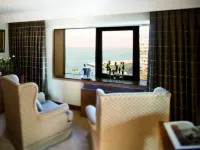 Mövenpick Izmir Hotels near Konak Square