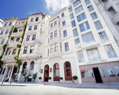Grand Hotel De Pera Hotels near Pera