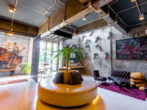 โรงแรมเดอะบี ระนอง เทรนด์ โรงแรมในระนอง