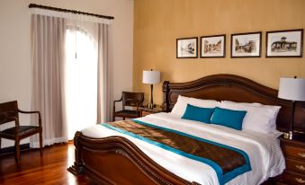 Hotel Colonial - Housity
