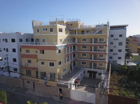 1 Bedroom-Apartment 3 Single Beds  in Corales del Sur, Santo Domingo Este