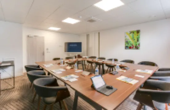 All Suites Appart Hôtel | Palaiseau - Massy TGV