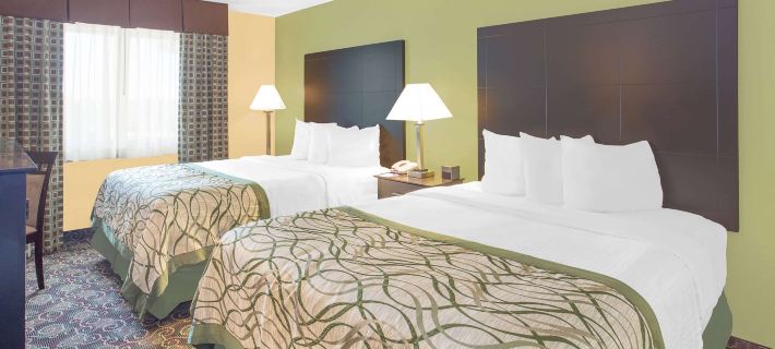 Baymont by Wyndham Holland Отели в г. Оттава