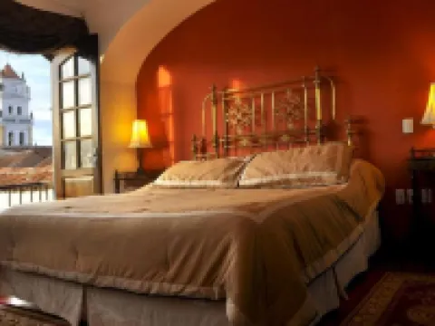 Parador Santa Maria la Real スクレのホテル