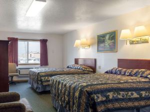 Rodeway Inn West Fargo