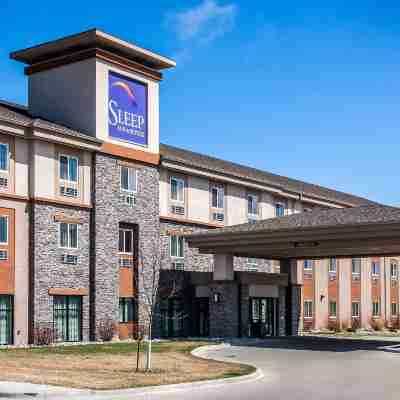 Sleep Inn & Suites Grand Forks Alerus Center Hotel Exterior