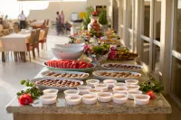 Tuntas Family Suites Kusadasi Hotels in Kadınlar Denizi Mahallesi