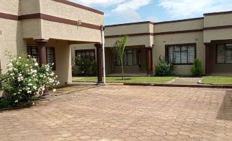 Macb Estate - Apartments in Chililabombwe