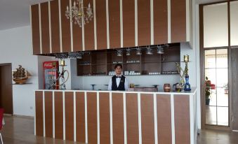 Hasdikoz Abdik Hotel - Housity