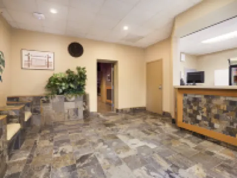 Central Suite Hotel Hoteles en Lloydminster