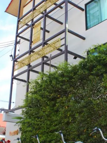 รูปภาพของโรงแรมโกลเด้นเบลล์