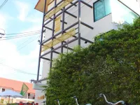 Goldenbell Hotel Chiangmai Hotel in zona Porta Chiang Mai