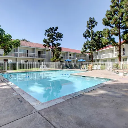 Motel 6 Santa Ana, CA - Irvine - Orange County Airport