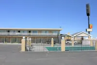 Super 8 by Wyndham Wells Hotels in Wells