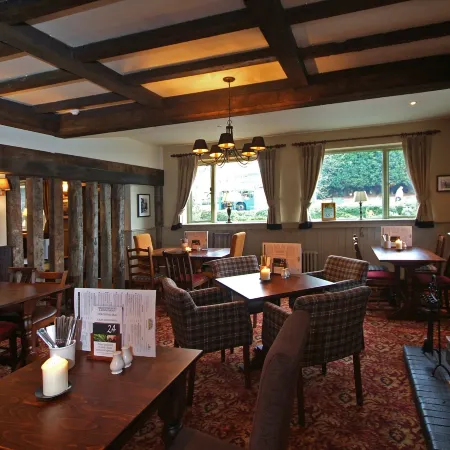 Maidstone (A26/Wateringbury) Отели рядом с достопримечательностью «Бренчли Гарденс»