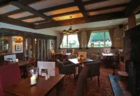 Maidstone (A26/Wateringbury) Hotels in West Farleigh