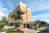 Hampton Inn Hallandale Beach-Aventura - 3-نجوم