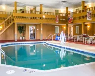 Quality Inn Mauston I-90 - piscine