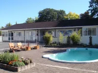 Acorn Estate Motel فنادق في ماسترتون