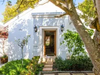 Evertsdal Guesthouse Hotels in Bellville