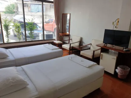 SA Hotel Отели в г. Трат