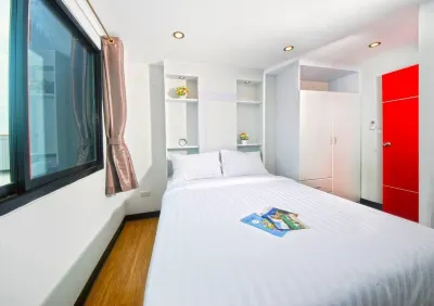 C Tower Hotel Hotels in Wat Pradu