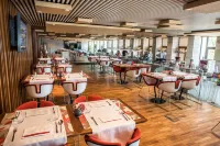 Hotel Yasmin Košice - พร้อมอาหารเช้า