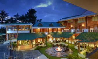 TreeHouse Chail Villas