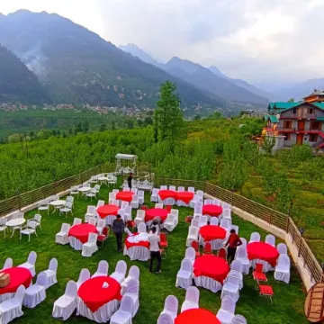 Justa Grand View Resort & Spa, Manali