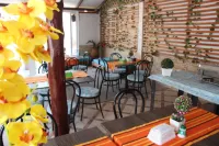 โรงแรม โรดาดีโร โดราโด - พร้อมอาหารเช้า