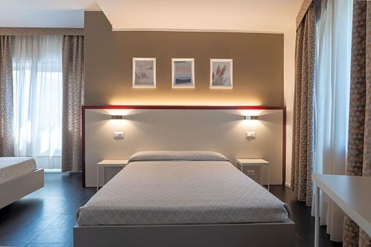 4. 호텔 센트랄 메..