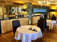 Hôtel Nendaz 4 Vallées & Spa Hotels in Nendaz