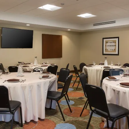 Staybridge Suites CORONA SOUTH by IHG