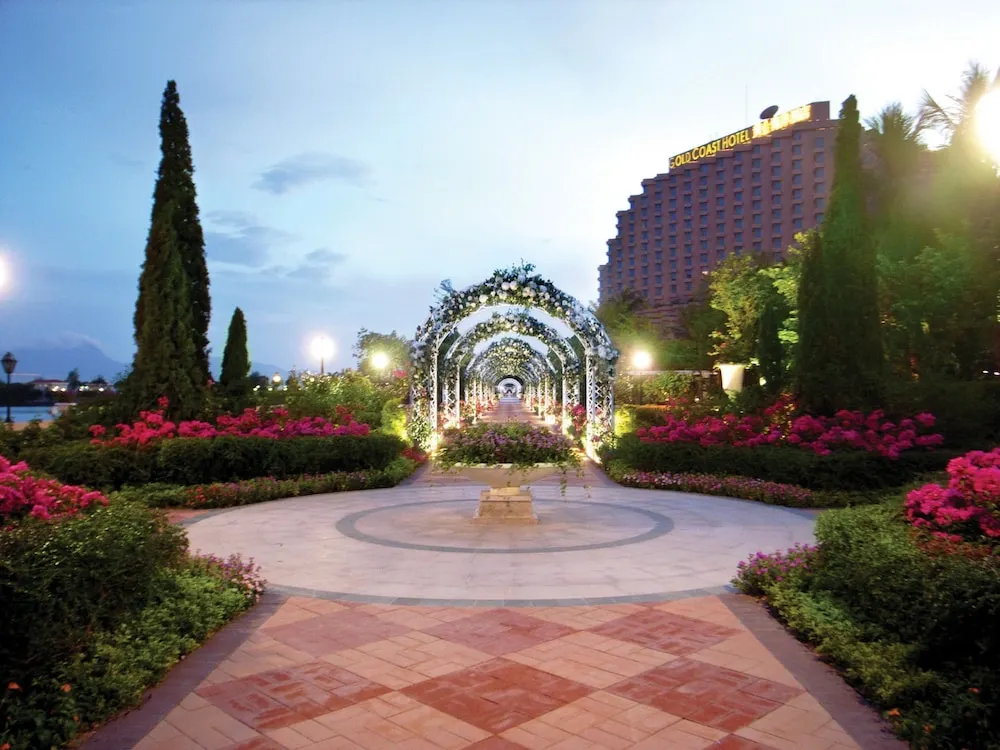 Hong Kong Gold Coast Hotel