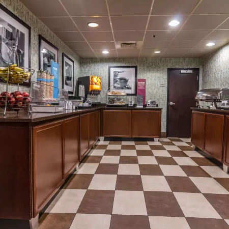 Hampton Inn Winchester-University/Mall Area