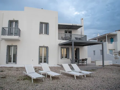 Milos Waves Luxury Apartments