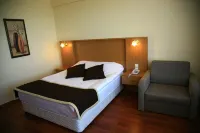 Otel Akçakoca - 4 estrellas