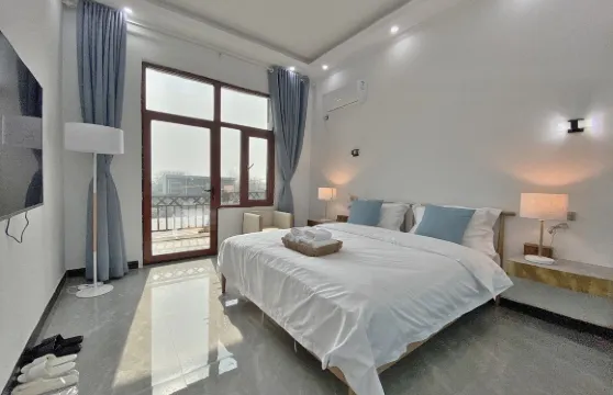 一鳴書居度假別墅（前石線分店）