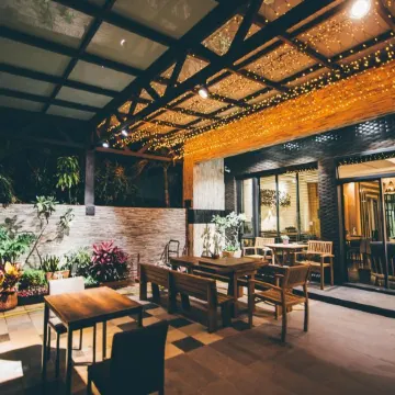 Mambo Boutique Hotel