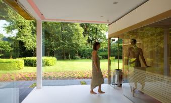 Nooz - Something Different? - Housity