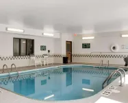 Comfort Inn - piscina