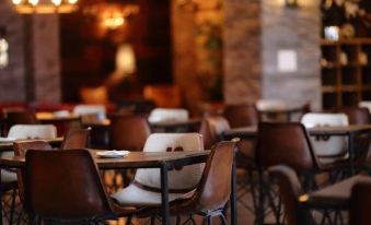Mayak Hotel