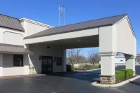 Econo Lodge Inn & Suites Hotel di Manchester